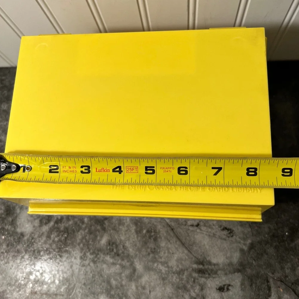 Vintage Betty Crocker Yello Plastic Recipe Box | Cottage Grandma